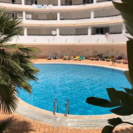 Clube Nautilus * Porches (Algarve)